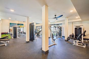 Dynamic fitness center